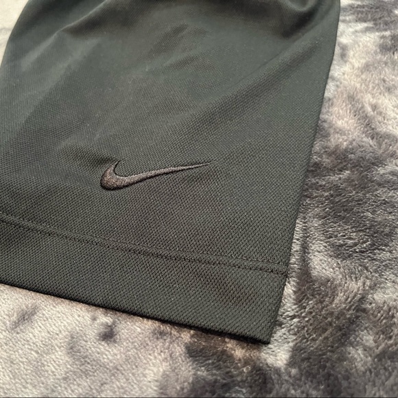 University of Oregon X Nike Golf Polo - Picture 5 of 8